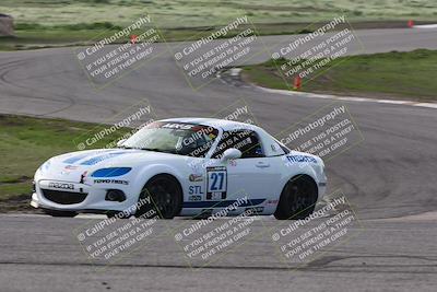 media/Feb-24-2024-CalClub SCCA (Sat) [[de4c0b3948]]/Group 1/Qualifying (Off Ramp)/